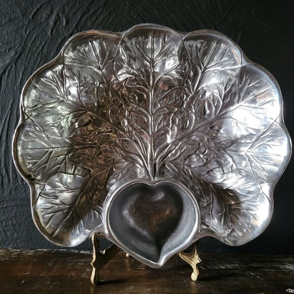 Vintage Wilton Armetale Chip & Dip Cabbage Leaf Serving Bowl Pewter - Picture 1 of 6